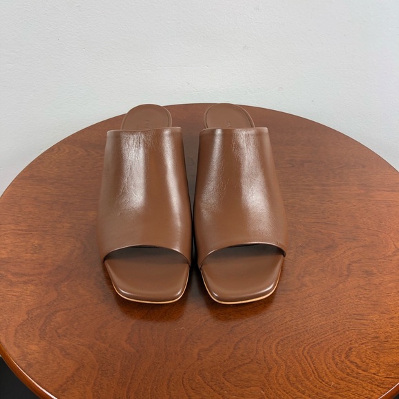 EVERLANE The Leather Mule Sandal In Chocolate 8 - Picture 2 of 16